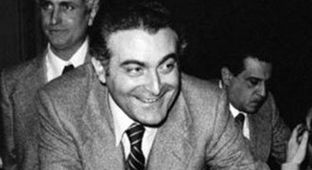 Chi era Piersanti Mattarella, il fratello del Presidente della Repubblica che fu ucciso dalla mafia