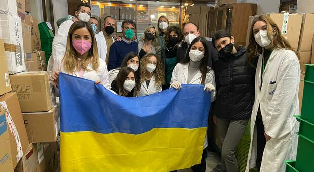 Ucraina, carico di farmaci e alimenti partito da Napoli e diretto a Kiev