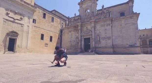 I suoni del vino e il riverbero di piazza Duomo: Populous trasforma Lecce in una canzone