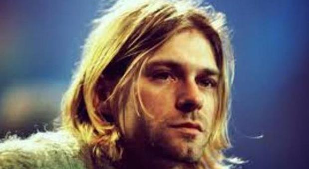 Kurt Cobain, l'appello della famiglia: «Le foto della sua morte restino private»