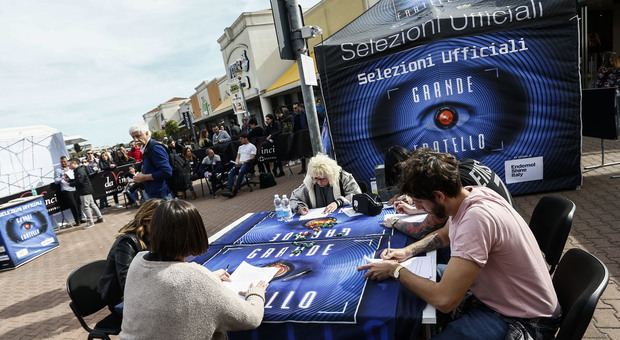 immagine Grande Fratello 16, i provini al Parco Da Vinci (foto Andrea Giannetti/Ag.Toiati)