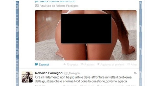 Il tweet porno di Roberto Formigoni