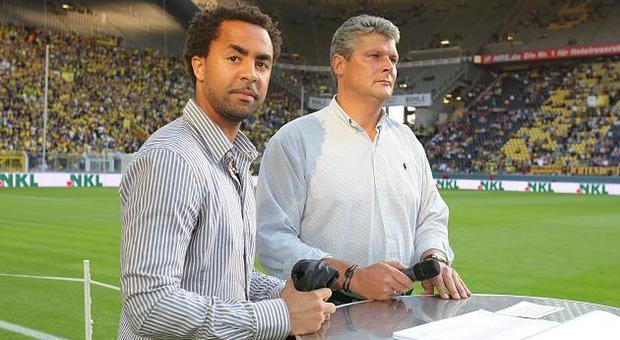Chiamano «italianacci» i giocatori dell'Udinese, il Borussia Dortmund sospende i due telecronisti