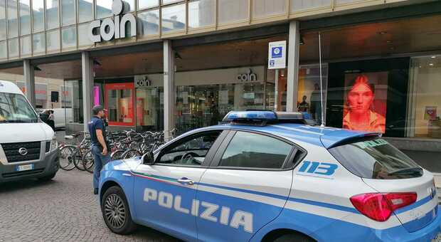 Arrestata per furto aggravato a Verona