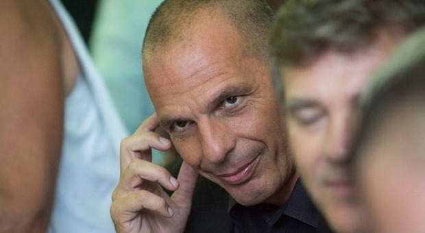 Varoufakis, casa con vista sul Partenone: le foto del ministro greco impazzano sul web