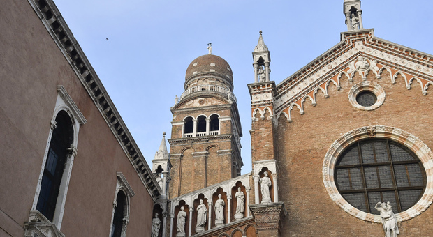 VENEZIA La facciata e la chiesa della Madonna dell'Orto, restauri con i fondi Pnrr
