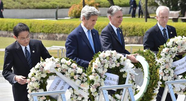 Usa, Kerry a Hiroshima: "Mai più guerra nucleare, non può mai essere la prima scelta"