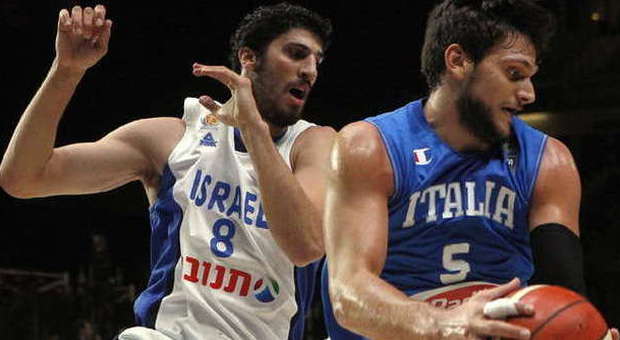 L'Italia vola ai quarti: Israele crolla 82-52, adesso c'è la Lituania