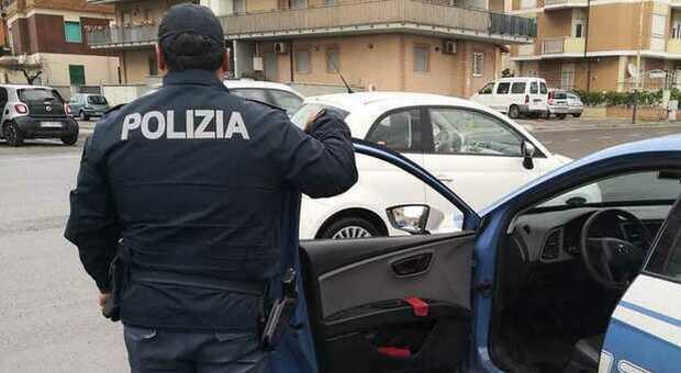 Roma, rapina in banca a Trastevere: banditi bucano muro ma vengono messi in fuga dal direttore