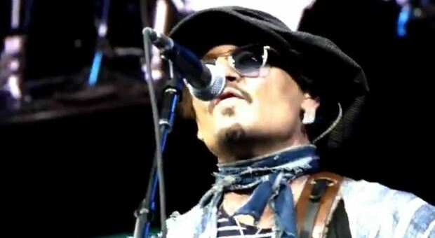 Johnny Depp sul palco Jeff Beck