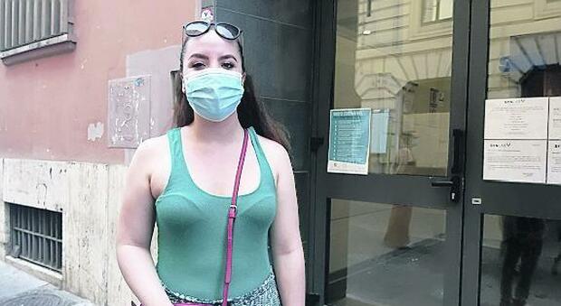 Coronavirus a Napoli, boom di test sierologici dopo le vacanze: cliniche e laboratori presi d'assalto