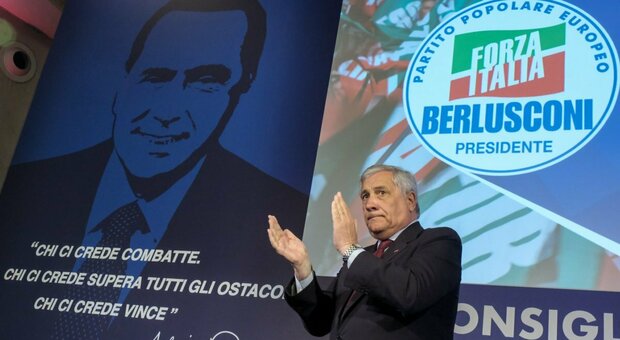 Tajani, l'investitura della famiglia Berlusconi: il filmato con Silvio che lo designa e chi sono i suoi sponsor