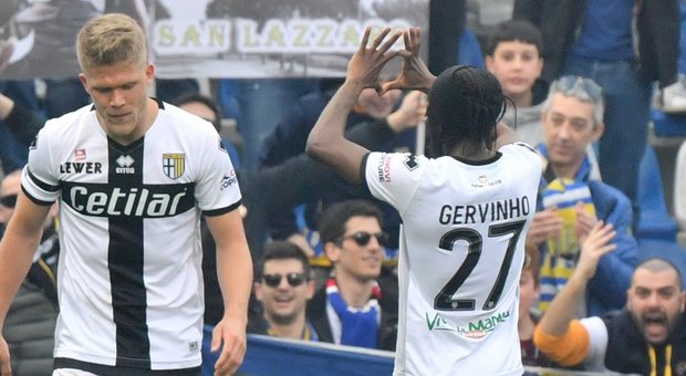 Coronavirus, Il Parma trova l'accordo con i giocatori: via una mensilità