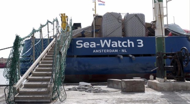Sea Watch lascia Malta e riprende il soccorso in mare