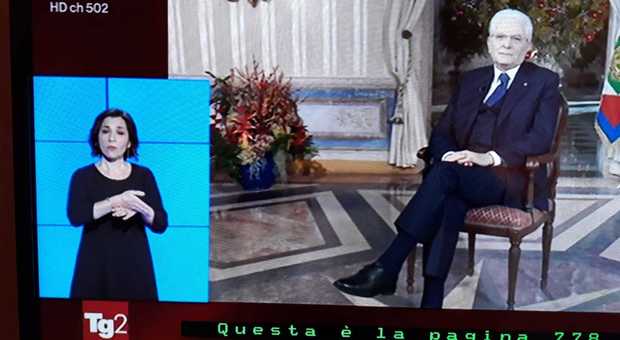 Antonella, interprete in tv per il presidente: «Così ho tradotto Mattarella per i non udenti»