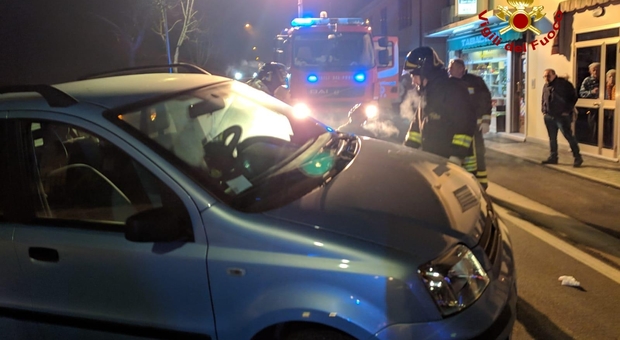 Incidente a Montagnana: clclista bloccato sotto l'auto