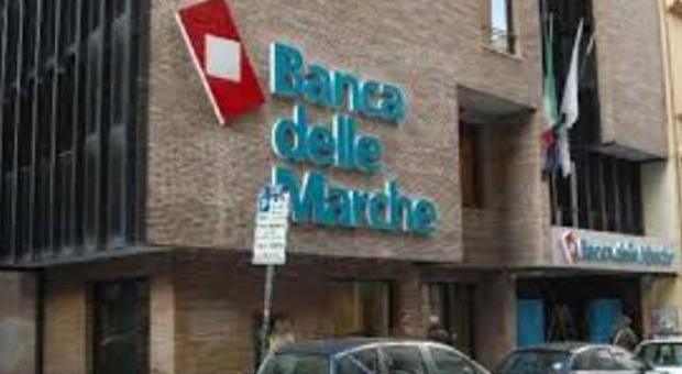 Banca Marche, decreti ingiuntivi per pagare le multa di Bankitalia