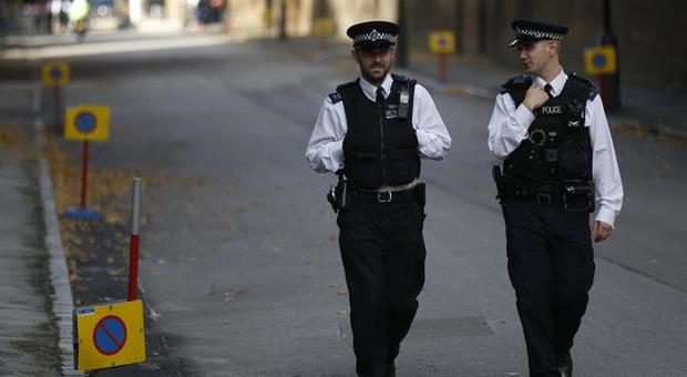 Ragazzo di 19 anni morto in una sparatoria, il secondo caso in meno di 24 ore a Londra