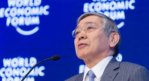 Governatore BOJ: necessario mantenere tassi "stabilmente bassi"