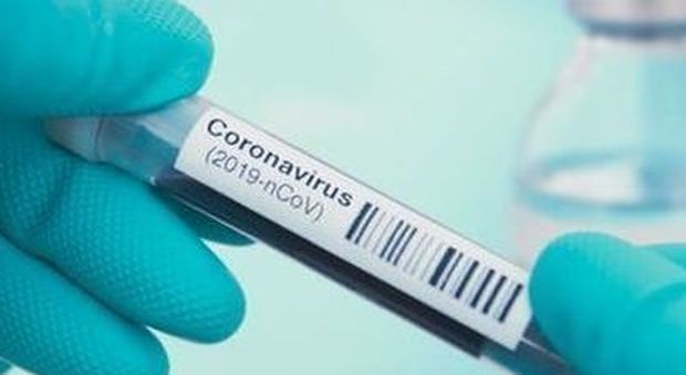 Coronavirus a Napoli, tornano a casa altri 11 pazienti trattati con il farmaco anti-artrite