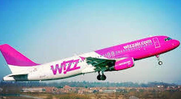 Ancora polemiche sul bagaglio a mano: la Wizz Air presenta ricorso contro l'Antitrust