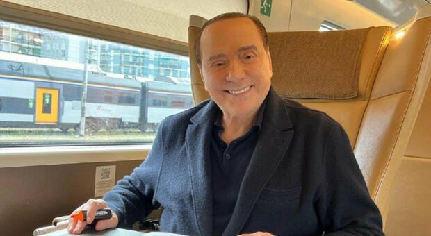 Berlusconi: «Spero di avere ancora forza e tempo per il mio Paese. Io in campo per evitare governi di incapaci»