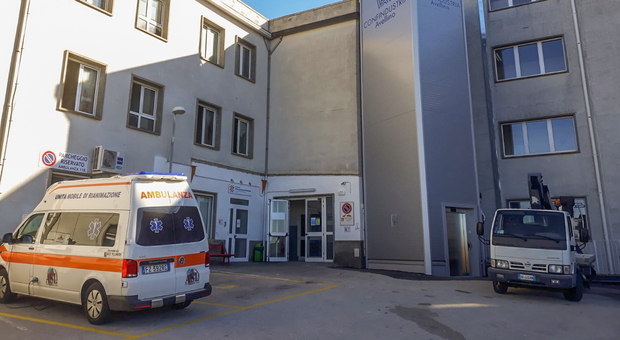 Covid in Irpinia, operazione richiami: arriva il vaccino per 4mila sanitari