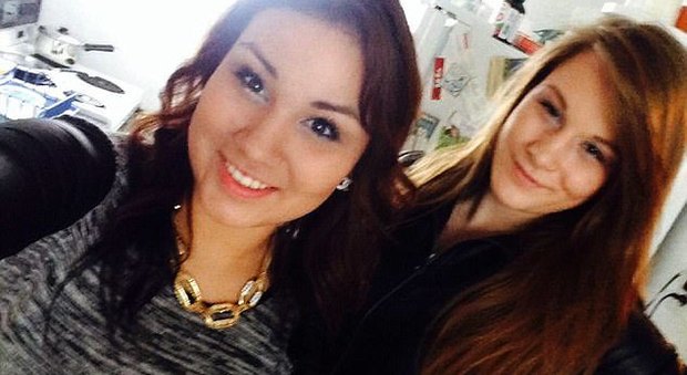 Selfie con l'amica su Facebook, poi la uccide: incastrata dalla foto