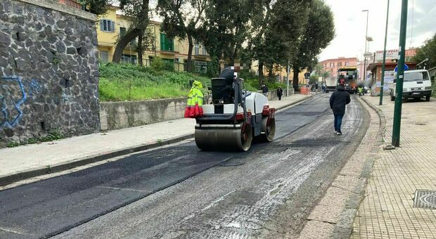 Napoli Est, strade da rifare: affidati i lavori per 125mila euro