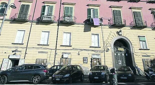 Villa storica occupata a Napoli, intervista a Nino Daniele: «Vergogna da cancellare»