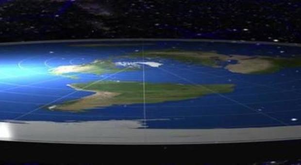 La crociera per dimostrare che la «Terra è piatta», partirà nel 2020 (e senza il Gps): «Occhio all'Antartide»