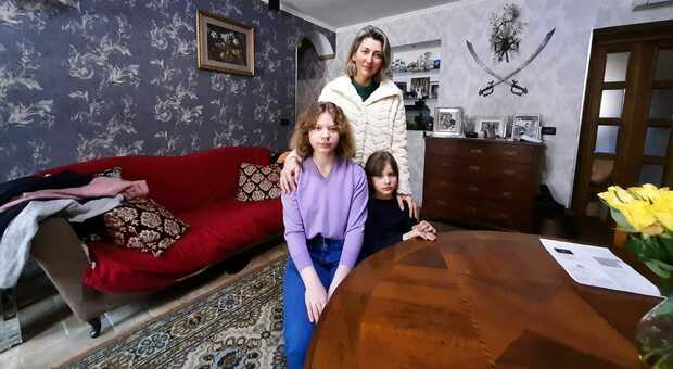 Lascia le due figlie alla cognata che vive a Stimigliano, poi riparte per combattere con il marito in Ucraina