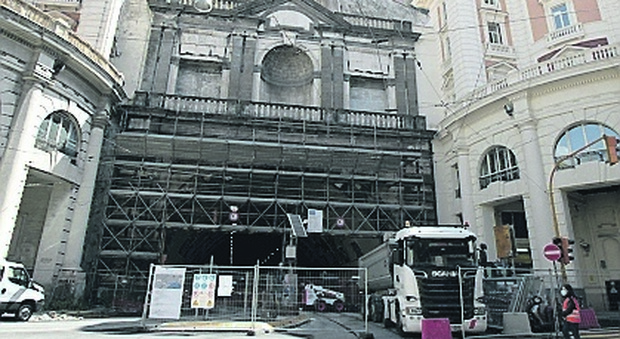 Napoli, svolta Galleria Vittoria: approvata la delibera per l'accordo Comune-FS