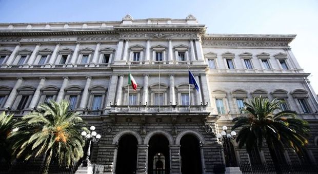Conti pubblici, il debito italiano torna vicino a 2,2 miliardi