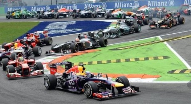 Vettel precede Massa alla prima chicane
