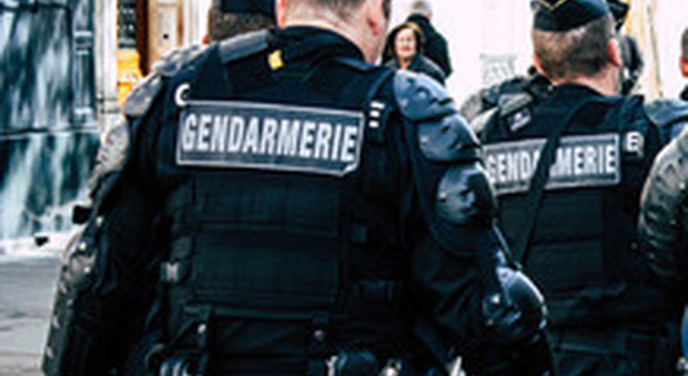 Tragedia in Francia: intervengono per una lite domestica, uccisi tre agenti