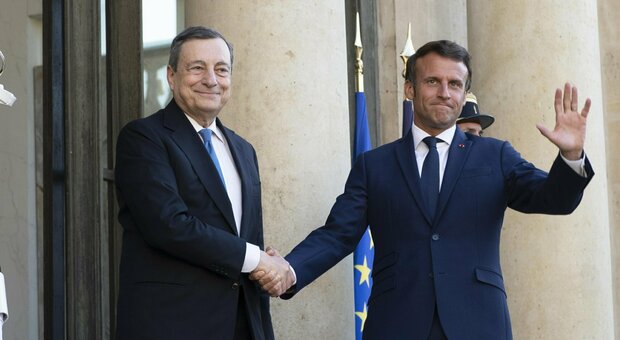 Draghi a cena da Macron, intesa sul Recovery bis ma non sull’Europa larga
