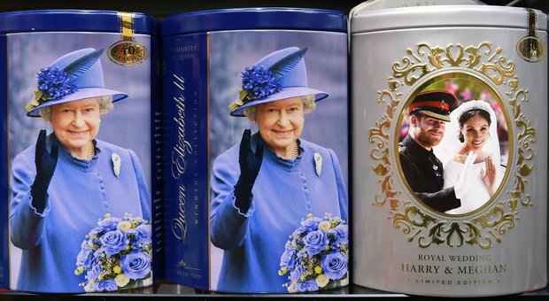 Meghan Markle e Harry, il principe Carlo avverte: «Ora il nome Sussex non finisca anche sui pacchi di margarina»