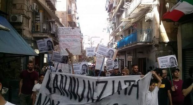 Stop Annunziata, nuove proteste sit in e blocco al corso Umberto