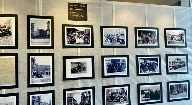 Foto e auto d'epoca: i tassisti festeggiano i loro 50 anni con una mostra