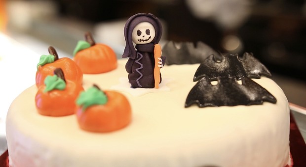 È Halloween anche a Napoli: dolci da paura tra sfogliatelle e capresi