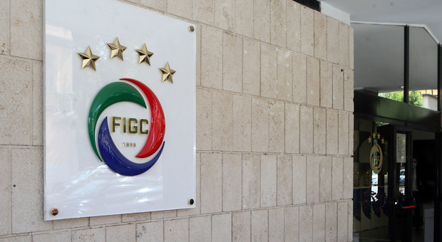 Figc, licenze uefa per 16 club di A e 6 di A donne