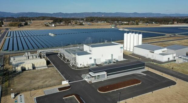 Un impianto per la produzione di idrogeno con energia solare