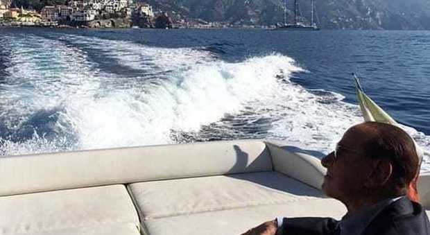 Dopo Ischia, il Berlusconi tour fa tappa a Capri. Ci sarà anche Boschi