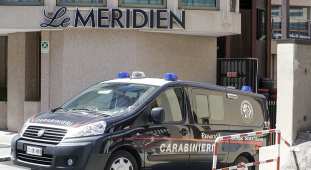 Carabiniere ucciso, trovate tracce di sangue nella stanza d'albergo dei due americani