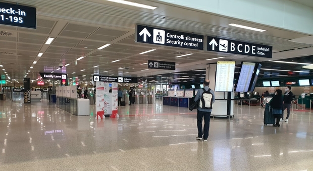 Coronavirus, Enac estende blocco aeroporti fino al 3 aprile