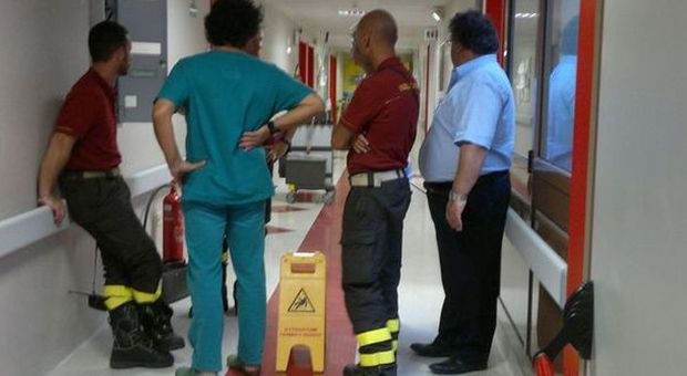 Incendio all'ospedale Gravissimo un paziente