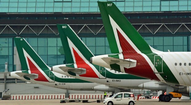 Nuova Alitalia, stipendi ridotti e una norma salva brand: Ita verso il decollo