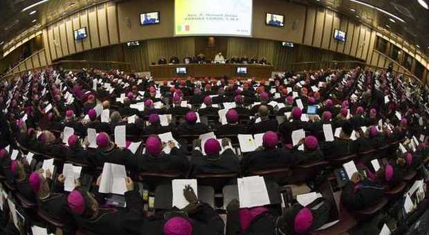 Vaticano, ora i veleni si spostano al Sinodo