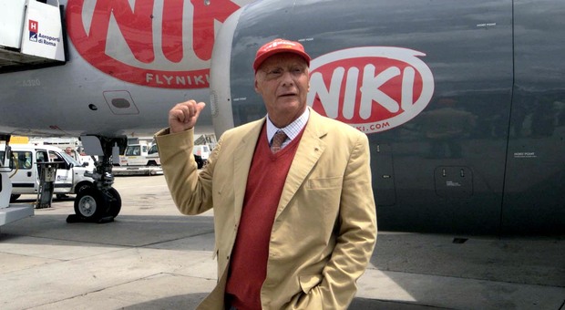 Trapianto di polmoni per Niki Lauda, condizioni stabili. Medici fiduciosi